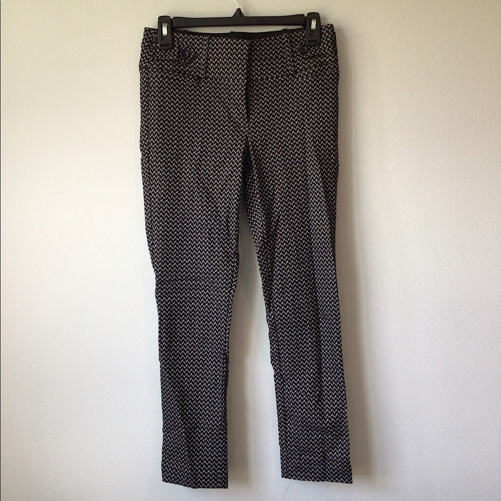Candies mid waisted chevron cropped dress pants